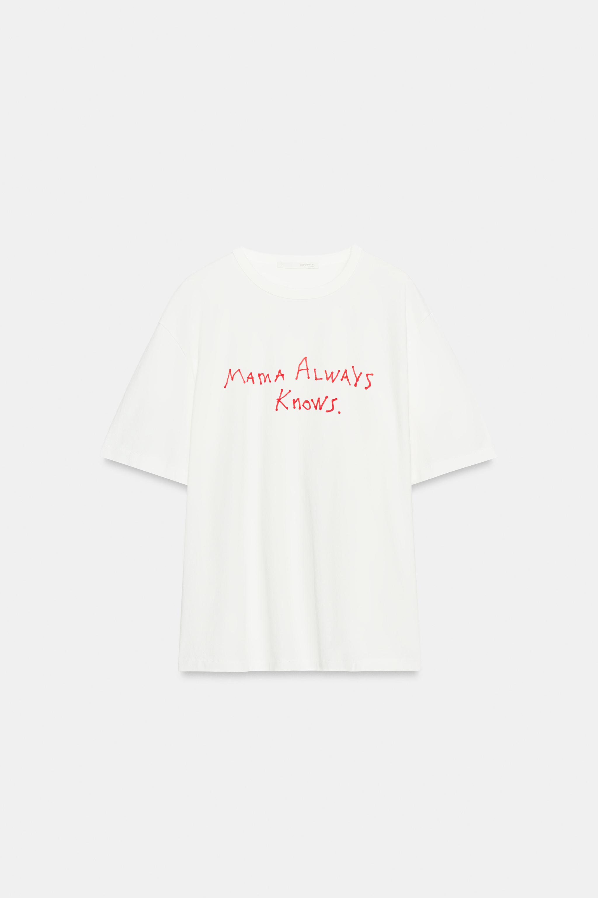 T-SHIRT À MANCHES COURTES ET INSCRIPTION